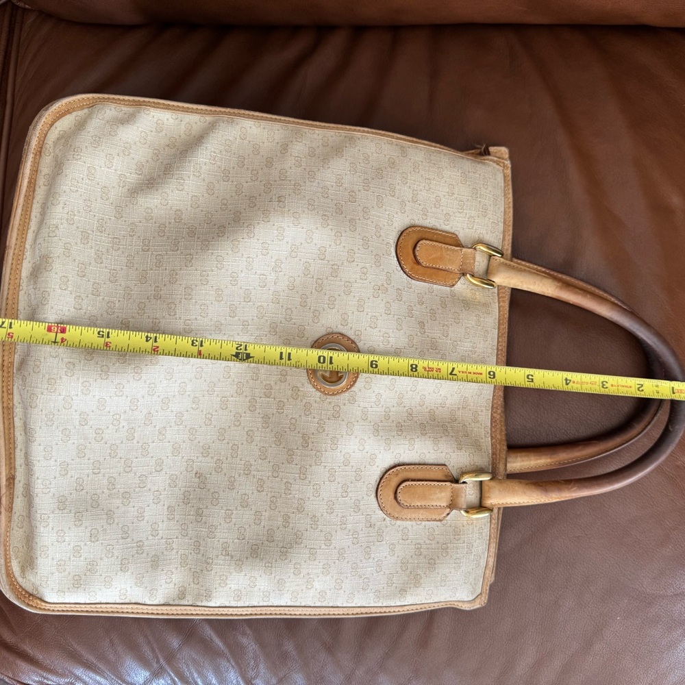 Vintage Gucci Beige Leather Canvas Shoulder Bag with Red and Green Stripe - Picture 14 of 16
